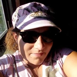 Meet your Posher, Stacey